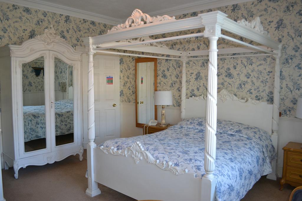 Cranleigh Hotel Reigate Buitenkant foto
